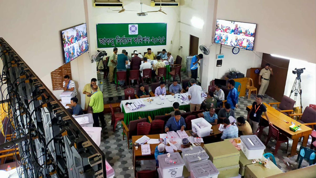 জাকসু নির্বাচন: শেষ হলো ভোট গণনা, সন্ধ্যায় আসছে ফলাফল
